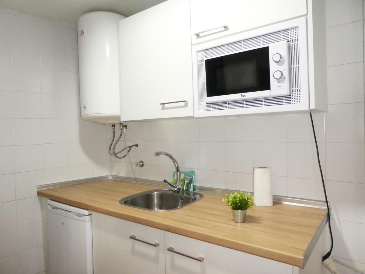 Apartamentos Nahira Suites 3000 Granada Exterior photo